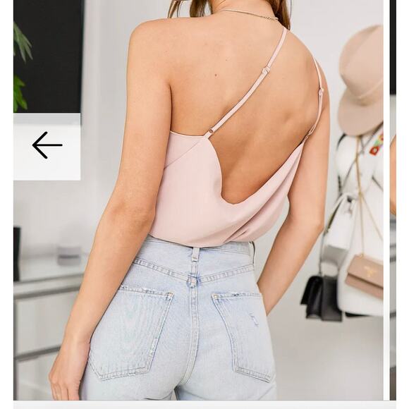 NWT Lulu’s Stylin' Babe Blush One-Shoulder Cowl Back Bodysuit Size M - Picture 2 of 8